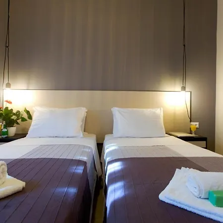 Loc Hospitality Urban 2*